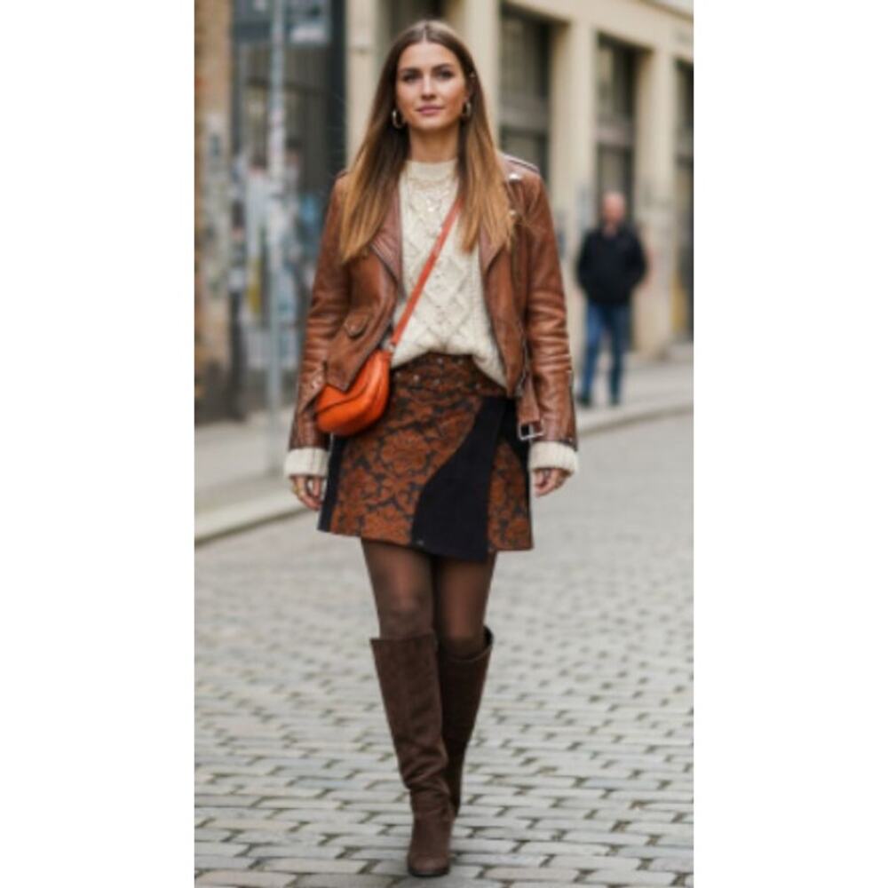 European Artisan Tapestry Mini Skirt Wool Felt Studded Waist A-Line Wrap